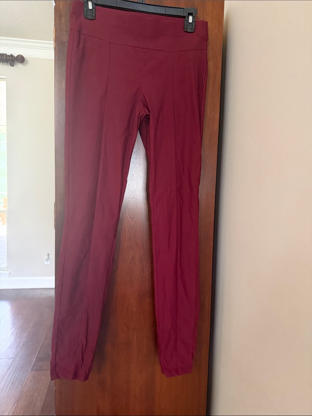 Simply Vera Vera Wang Women's Skinny Pants in Burgundy